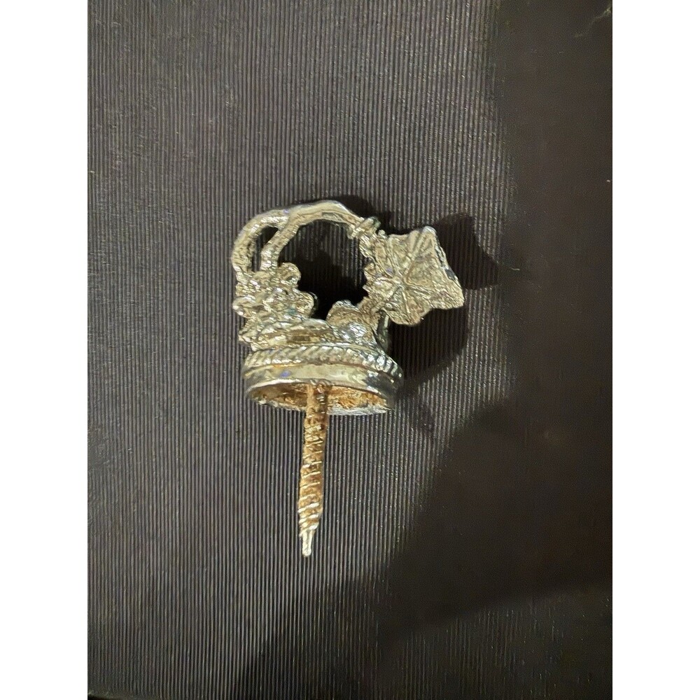 Cork Topper Silver Tone Flower Grape Leaves